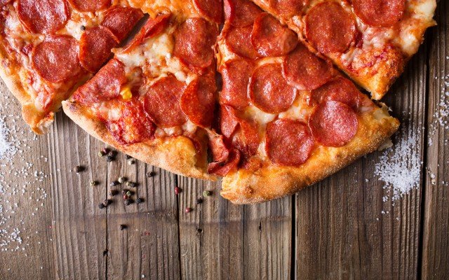 Where To Get The Best Pizza in Toledo